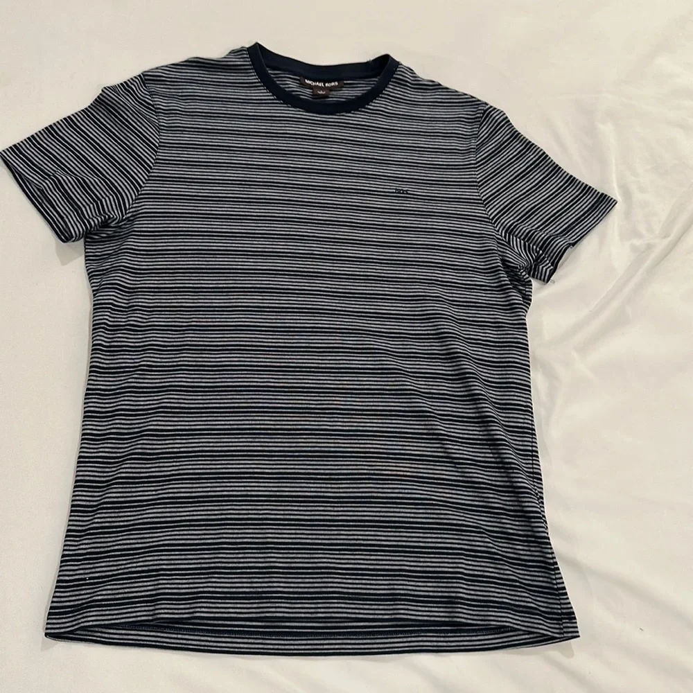 Striped tee for men - Picture 2 of 3